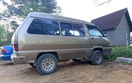Toyota Town Ace III, 1991 год, 400 000 рублей, 4 фотография