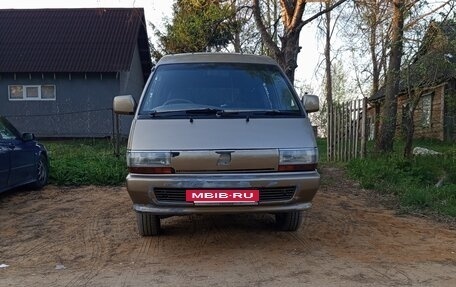 Toyota Town Ace III, 1991 год, 400 000 рублей, 2 фотография