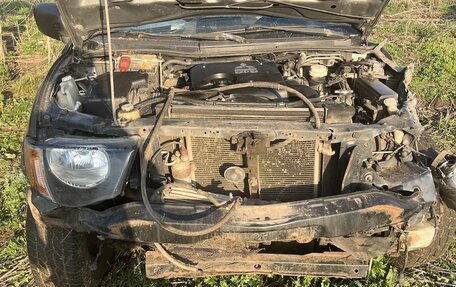Mitsubishi L200 IV рестайлинг, 2007 год, 500 000 рублей, 3 фотография