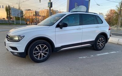 Volkswagen Tiguan II, 2019 год, 2 070 000 рублей, 1 фотография