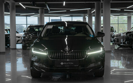 Skoda Superb III рестайлинг, 2025 год, 3 250 000 рублей, 3 фотография