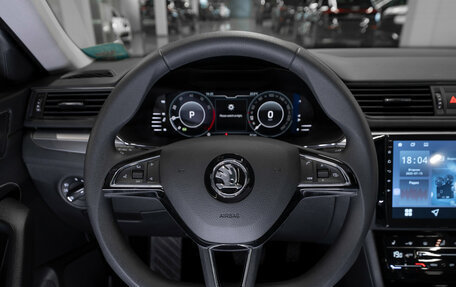 Skoda Superb III рестайлинг, 2025 год, 3 250 000 рублей, 11 фотография