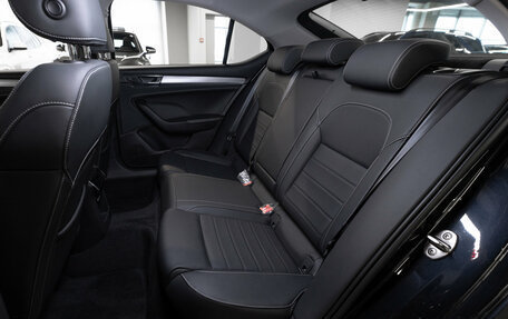 Skoda Superb III рестайлинг, 2025 год, 3 250 000 рублей, 13 фотография