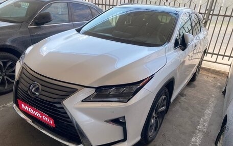 Lexus RX IV рестайлинг, 2019 год, 4 500 000 рублей, 1 фотография