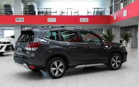 Subaru Forester, 2020 год, 2 800 000 рублей, 2 фотография