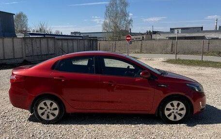 KIA Rio III рестайлинг, 2013 год, 795 000 рублей, 2 фотография