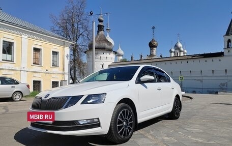 Skoda Octavia, 2018 год, 1 780 000 рублей, 4 фотография