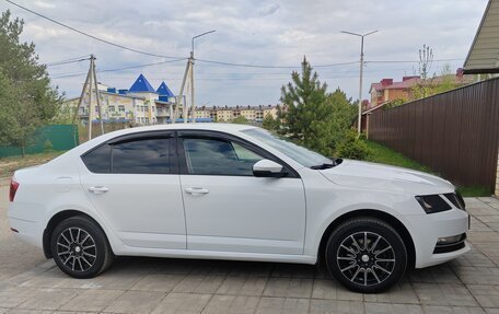 Skoda Octavia, 2018 год, 1 780 000 рублей, 31 фотография