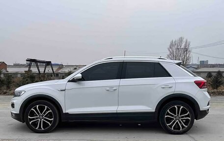 Volkswagen T-Roc I, 2022 год, 1 230 002 рублей, 4 фотография