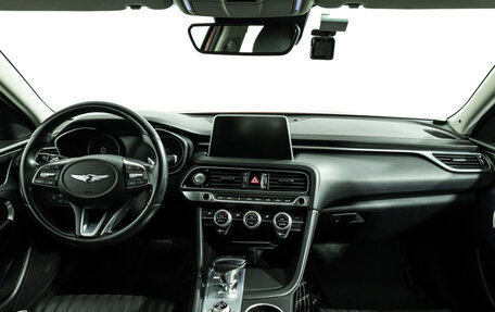 Genesis G70 I, 2018 год, 2 450 000 рублей, 13 фотография