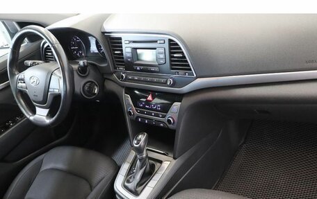 Hyundai Elantra VI рестайлинг, 2017 год, 1 749 000 рублей, 5 фотография