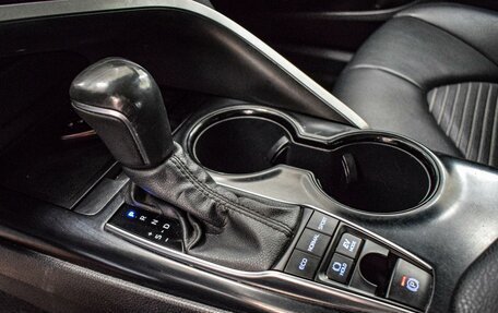 Toyota Camry, 2020 год, 2 829 000 рублей, 17 фотография
