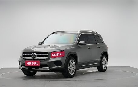 Mercedes-Benz GLB, 2022 год, 2 590 000 рублей, 1 фотография