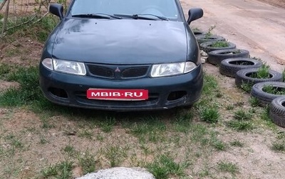 Mitsubishi Carisma I, 1998 год, 100 000 рублей, 1 фотография