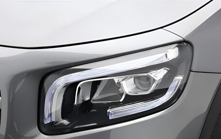 Mercedes-Benz GLB, 2022 год, 2 590 000 рублей, 7 фотография