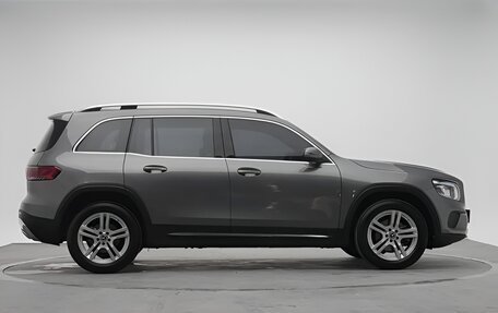 Mercedes-Benz GLB, 2022 год, 2 590 000 рублей, 5 фотография