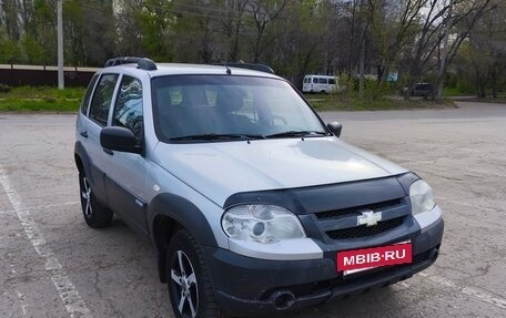 Chevrolet Niva I рестайлинг, 2018 год, 590 000 рублей, 14 фотография