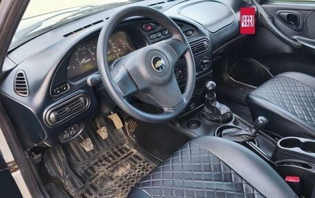 Chevrolet Niva I рестайлинг, 2018 год, 590 000 рублей, 6 фотография