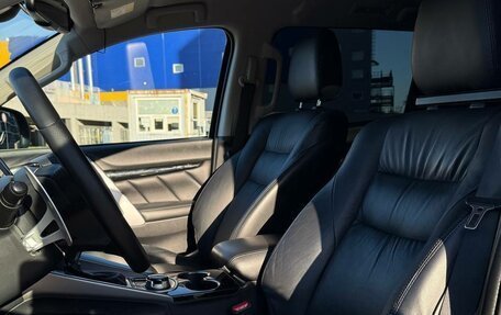 Mitsubishi Pajero Sport III рестайлинг, 2018 год, 2 650 000 рублей, 14 фотография