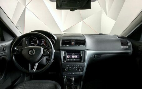 Skoda Yeti I рестайлинг, 2015 год, 1 543 000 рублей, 13 фотография
