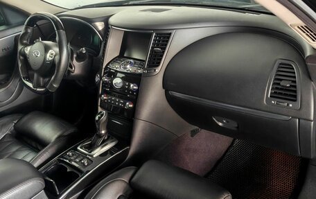 Infiniti FX II, 2011 год, 1 620 000 рублей, 10 фотография