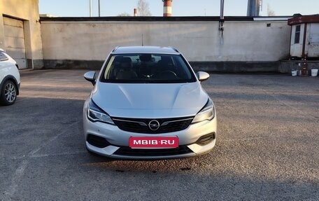 Opel Astra K, 2019 год, 1 150 000 рублей, 1 фотография