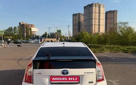 Toyota Prius, 2013 год, 1 000 000 рублей, 2 фотография