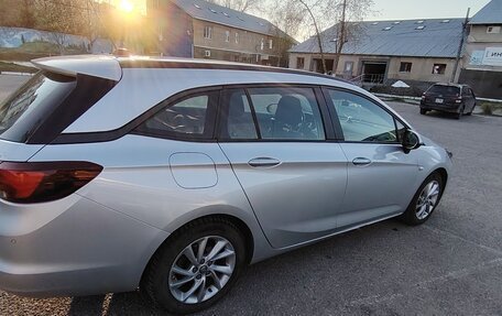 Opel Astra K, 2019 год, 1 150 000 рублей, 2 фотография