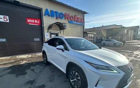 Lexus RX IV рестайлинг, 2021 год, 4 500 000 рублей, 4 фотография