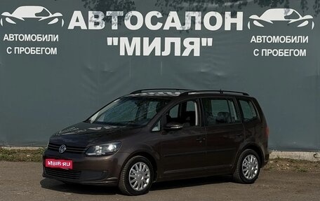 Volkswagen Touran III, 2012 год, 950 000 рублей, 1 фотография