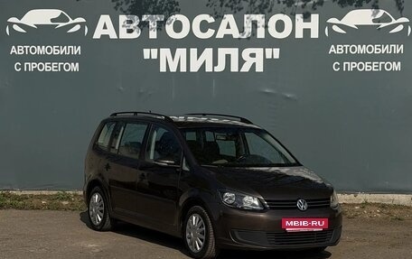 Volkswagen Touran III, 2012 год, 950 000 рублей, 7 фотография
