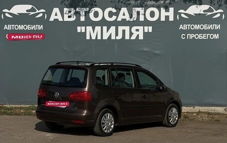 Volkswagen Touran III, 2012 год, 950 000 рублей, 5 фотография