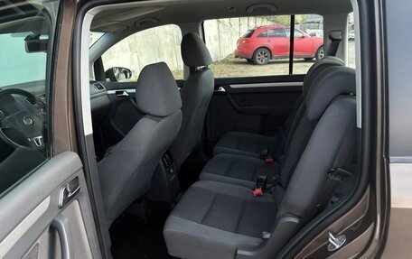 Volkswagen Touran III, 2012 год, 950 000 рублей, 17 фотография