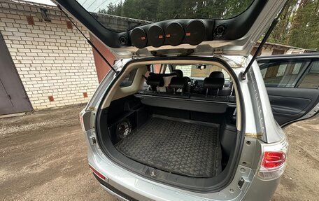 Mitsubishi Outlander III рестайлинг 3, 2014 год, 1 600 000 рублей, 5 фотография