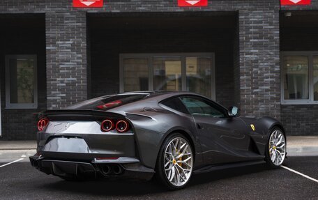 Ferrari 812, 2020 год, 27 990 000 рублей, 5 фотография