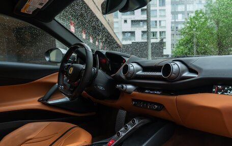Ferrari 812, 2020 год, 27 990 000 рублей, 21 фотография