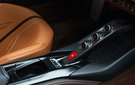 Ferrari 812, 2020 год, 27 990 000 рублей, 22 фотография