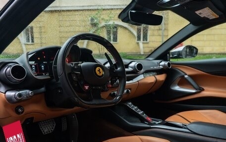 Ferrari 812, 2020 год, 27 990 000 рублей, 24 фотография