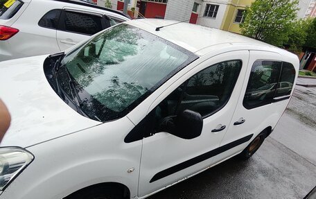 Peugeot Partner II рестайлинг 2, 2011 год, 400 000 рублей, 4 фотография