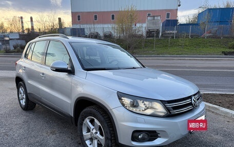 Volkswagen Tiguan I, 2012 год, 1 330 000 рублей, 2 фотография