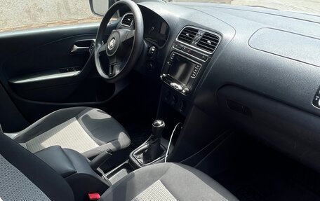 Volkswagen Polo VI (EU Market), 2015 год, 575 000 рублей, 5 фотография