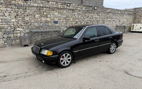 Mercedes-Benz C-Класс, 1995 год, 330 000 рублей, 2 фотография