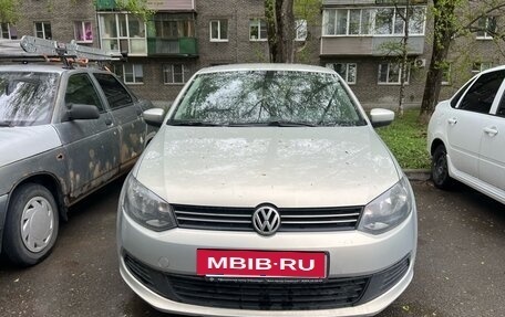 Volkswagen Polo VI (EU Market), 2012 год, 570 000 рублей, 3 фотография