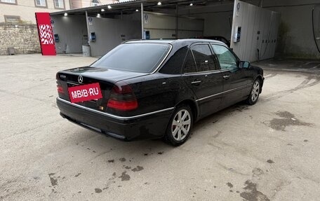 Mercedes-Benz C-Класс, 1995 год, 330 000 рублей, 3 фотография