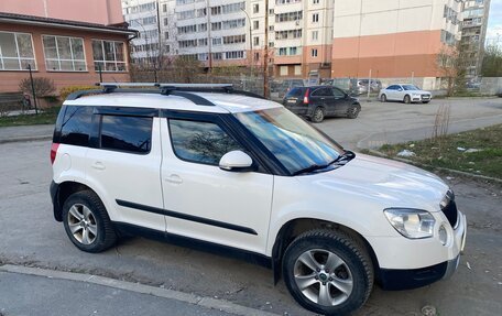 Skoda Yeti I рестайлинг, 2012 год, 560 000 рублей, 2 фотография