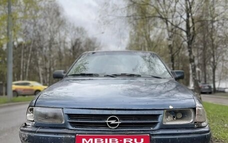Opel Astra F, 1994 год, 56 000 рублей, 3 фотография