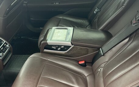BMW 7 серия, 2018 год, 3 300 000 рублей, 5 фотография