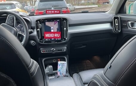 Volvo XC40 I, 2018 год, 2 500 000 рублей, 7 фотография
