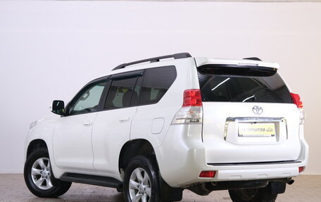 Toyota Land Cruiser Prado 150 рестайлинг 2, 2013 год, 2 929 000 рублей, 5 фотография