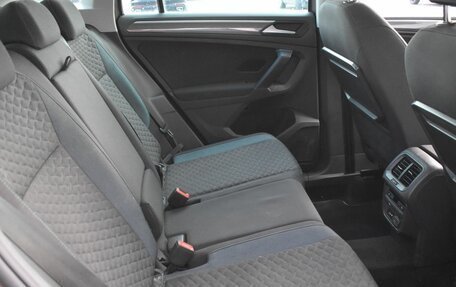 Volkswagen Tiguan II, 2020 год, 2 477 000 рублей, 11 фотография